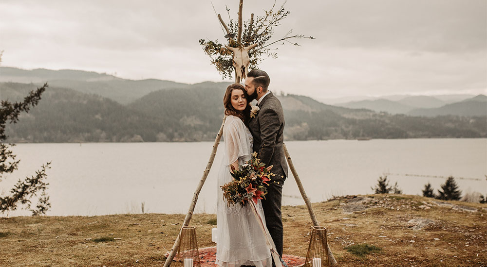 Wedding Gallery - Bohemian Engagement in the Pacific Northwest